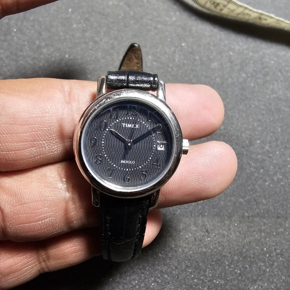 Timex Indiglo Ladies Quartz Watch Date Just Dial Silver Tone Black Strap Working - Picture 1 of 9